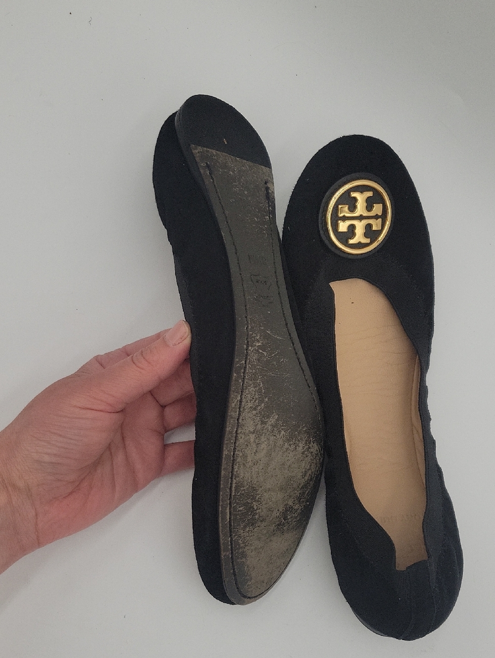 Tory Burch Black Suede Logo Ballet Flats with Gold Tone Logo size 8.5 - Picture 8 of 8